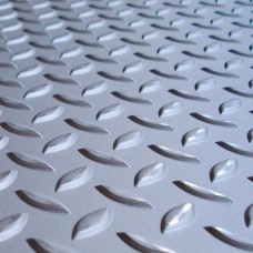 Лист нержавеющий рифленый г/к чечевица 12Х17 4 мм ГОСТ 8568-77